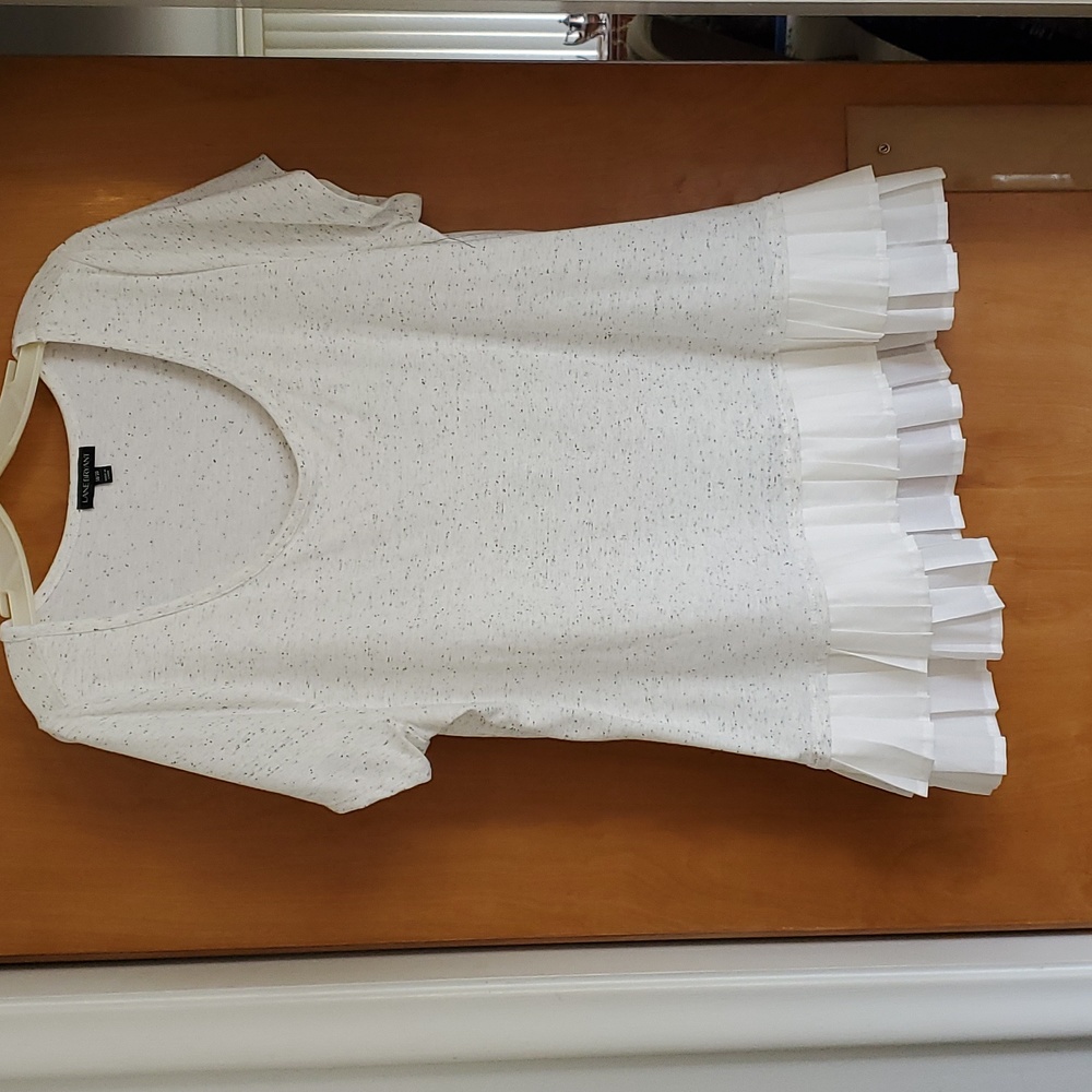 Lane Bryant 18/20 cream/off-white t-shirt